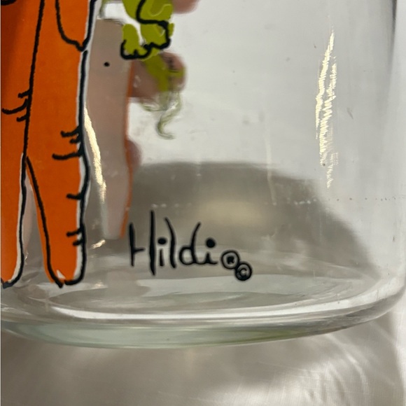 Vintage Anchor Hocking Glass Jar with Carrot Design - Picture 4 of 8